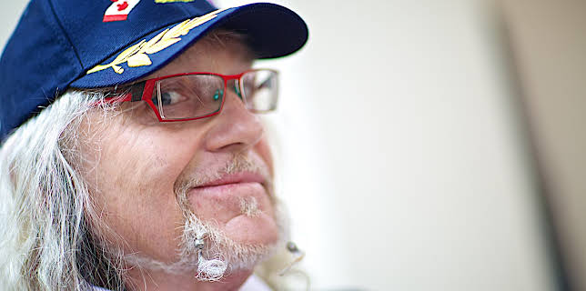 06:30: Bagasjekrigen (S3 E11) (S3) | MAX | 11/5 2025