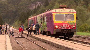 14:15: Documental  Viajar En Tren | LA 2 | 4/4 2026