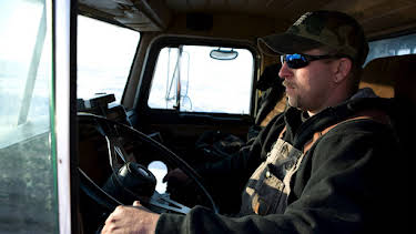 4:50 PM: Ice Road Truckers (S2 E14) (S2) | ITV4 | 10/27 2026