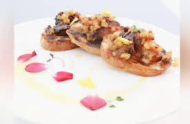 Best In Food, Season 1: San Diego Bacon Fest