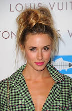 Gillian Zinser as 