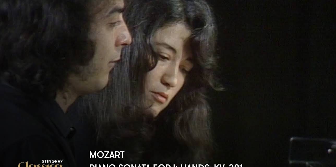 Mozart - Piano Sonata for 4 hands, KV. 381 (1982)