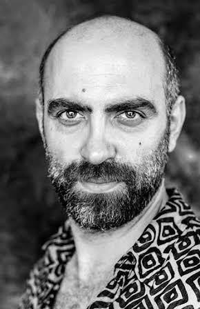 Erol Babaoğlu as 