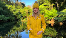 Alan Titchmarsh's Gardening Club (S2 E2)