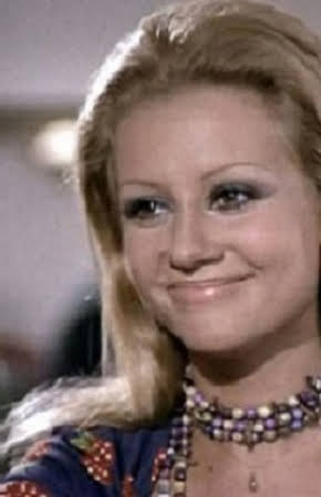 María Kosty as 