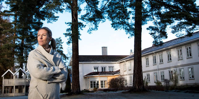 14:10: Helene sjekker inn: Angstbehandling | NRK 2 | 12/2 2025