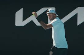 Break Point: Take the Crown