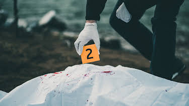 21:00: The Killer Closer (S1 E3) (S1) | Investigation Discovery | 8/14 2026