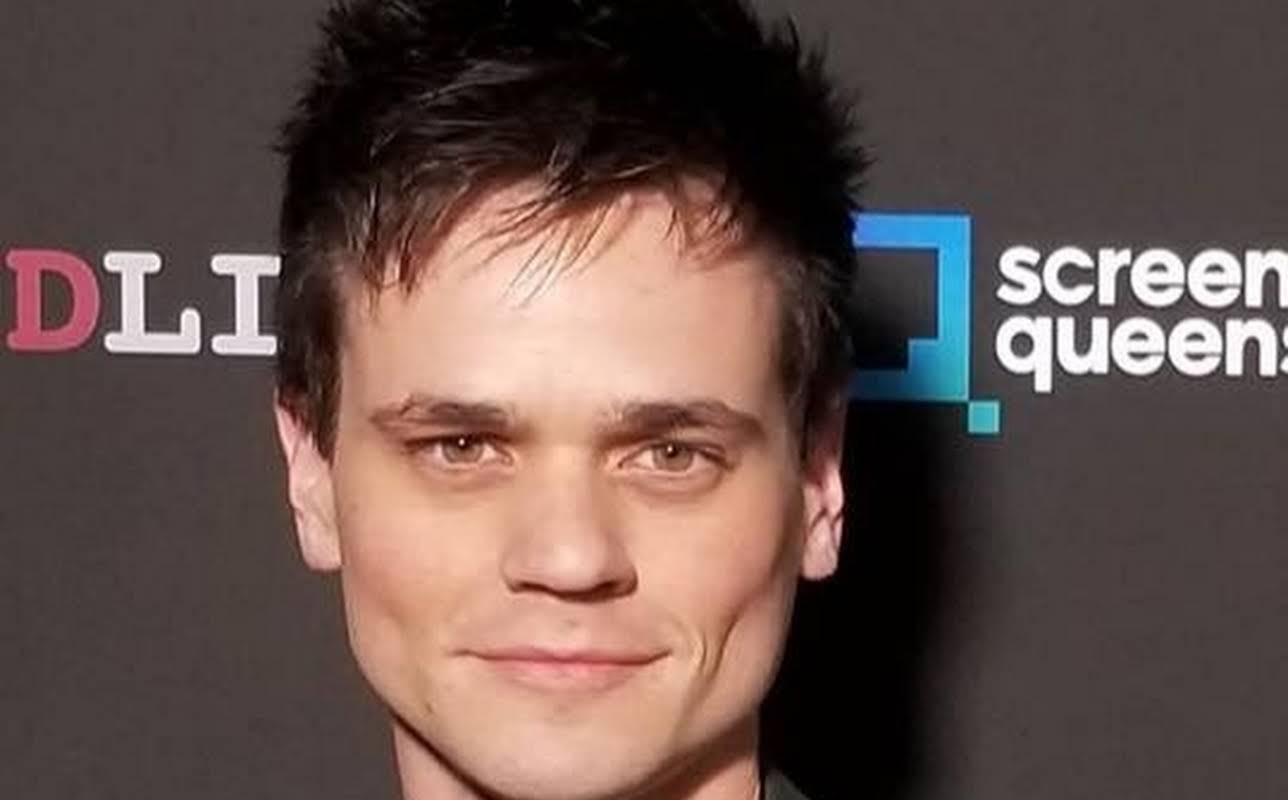 Aaron Dalla Villa
