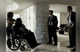 Southland: The Complete First Season: Two Gangs