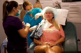 Dr. Pimple Popper: Episode 12