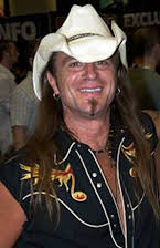 Scott McNeil som 