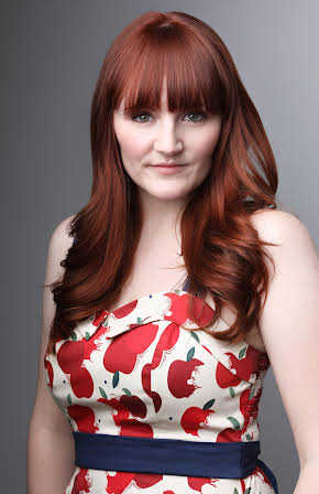 Emmy O'Leary as Older Lady