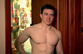 Single, Out: Season 1: Single