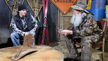 00:00: Alaska Monsters (S1 E4) (S1) | Animal Planet | 12/28 2025