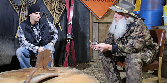 20:00: Alaska Monsters (S1 E4) (S1) | Animal Planet | 12/22 2025