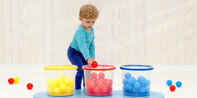 16:45: Minimáná | NRK Super | 11/9 2025