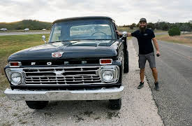 Holden Bros. Restos, Season 1: F-350 Utility Truck Backbreaker