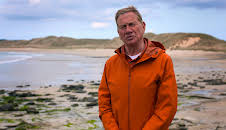 Great Coastal Railway Journeys (S1 E9)