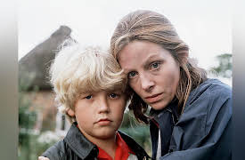 Hammer House Of Horror: The Two Faces of Evil