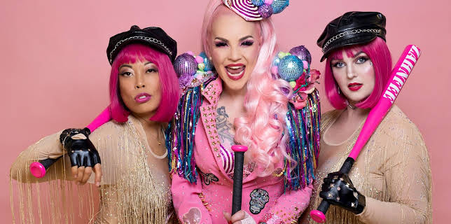 18:15: Die Nordreportage: Beauty, Tattoos, Burlesque | NDR Fernsehen | 3/25 2026