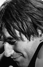 Ken Hutchison como Marquet