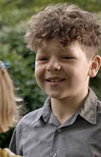 Daniel Roche as 