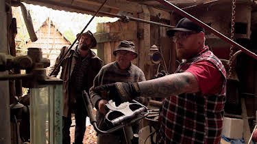 23:00: Aussie Pickers (S2 E3) (S2) | TV10 | 4/16 2026