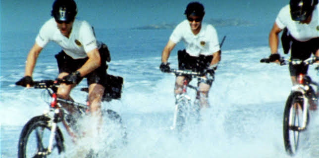 12:00: Pacific Blue (S1 E3) (S1) | TV6 | 1/23 2026