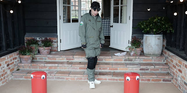 01:35: Kongen befaler UK (S16 E6) (S16) | MAX | 11/12 2025