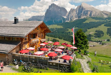 20:15: Die Dolomiten - Sommer in den italienischen Alpen | 3SAT | 6/29 2026