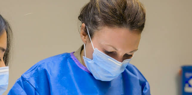 14:25: The Bad Skin Clinic (S6 E3) (S6) | TLC | 2/16 2026