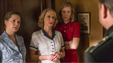 16:10: Seaside Hotel (S07/E06) | One | 4/18 2026