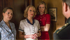 Seaside Hotel (S07/E06)