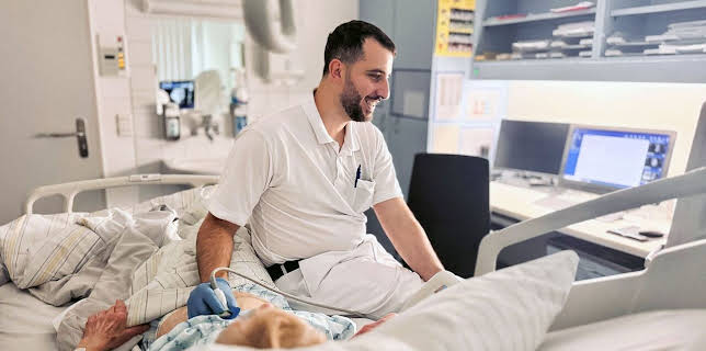 19:40: Re: Ausländische Ärzte retten deutsche Provinzkliniken | Arte | 2/10 2026