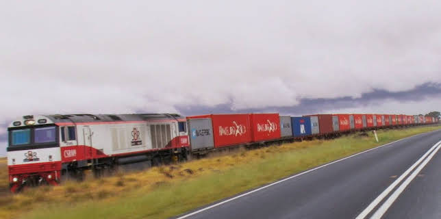 10:00 AM: Railroad Australia (S1 E7) (S1) | Dave | 11/13 2025