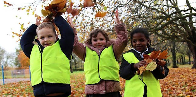 12:35 PM: Time for School (S4) | Cbeebies | 11/14 2025