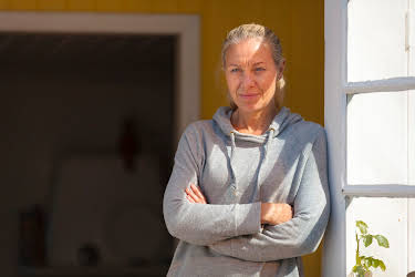 21:00: Neste sommer (S1 E10) (S1) | TVNorge | 5/14 2026