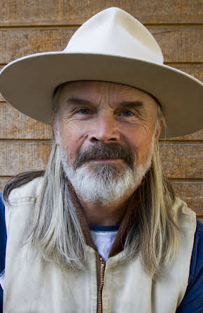 Jorgen Klubien as Director