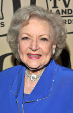 Betty White como Betty White