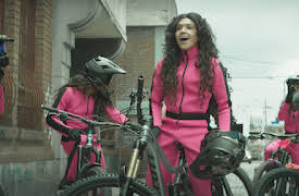 Miss Adrenaline: A Tale of Twins: Avsnitt 11