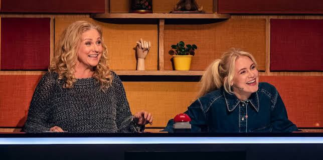 09:25: Alle mot alle (S4 E26) (S4) | TVNorge | 12/15 2025