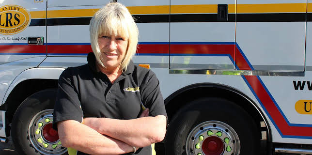 2:25 AM: Trucking Hell (S2 E15) (S2) | Paramount | 12/25 2025