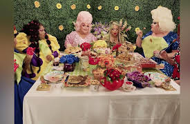 Wigs in a Blanket: Episode 5