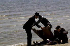 _Sample_Miss Fisher's Murder Mysteries: Queen of the Flowers