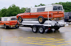 Street Outlaws: Farmtruck and AZN, Season 1: Hit the Deck