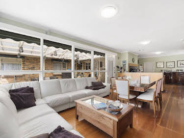 00:30: Unser Traumhaus: Umzug oder Umbau? | Sixx | 5/6 2026