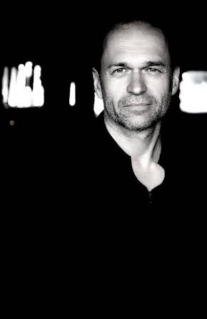 Horst-Günter Marx as 