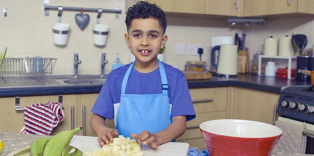 12:00 PM: My World Kitchen (S2) | Cbeebies | 11/11 2025