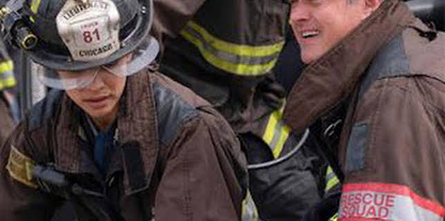 21:59: Chicago Fire (T13): Ep.21 El Malo | AXN | 2/23 2026